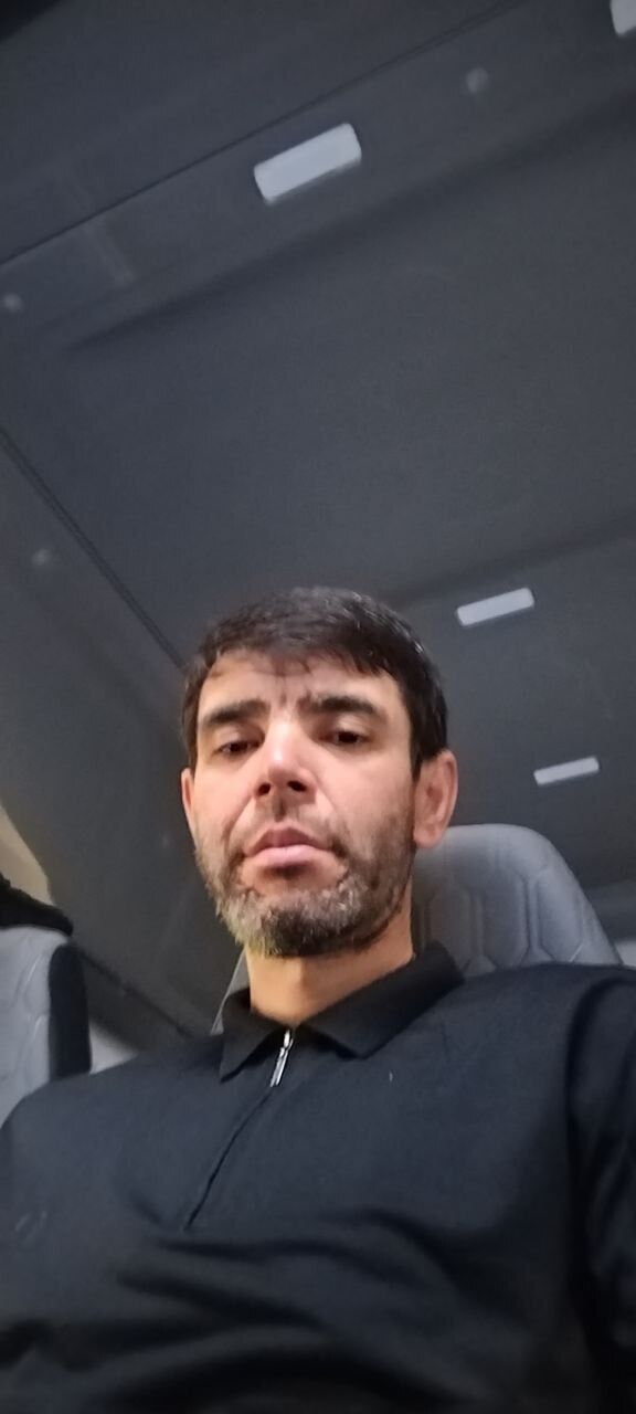  36758037  , 42 ,    