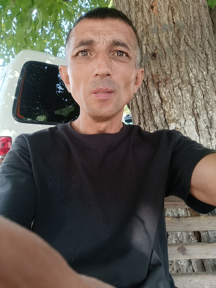  53154747  Alisher, 43 ,    