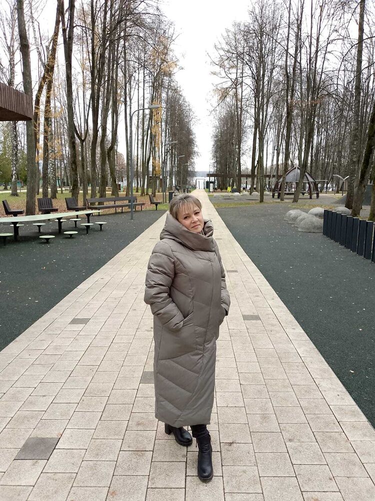 48196577  Svetlana, 48 ,    