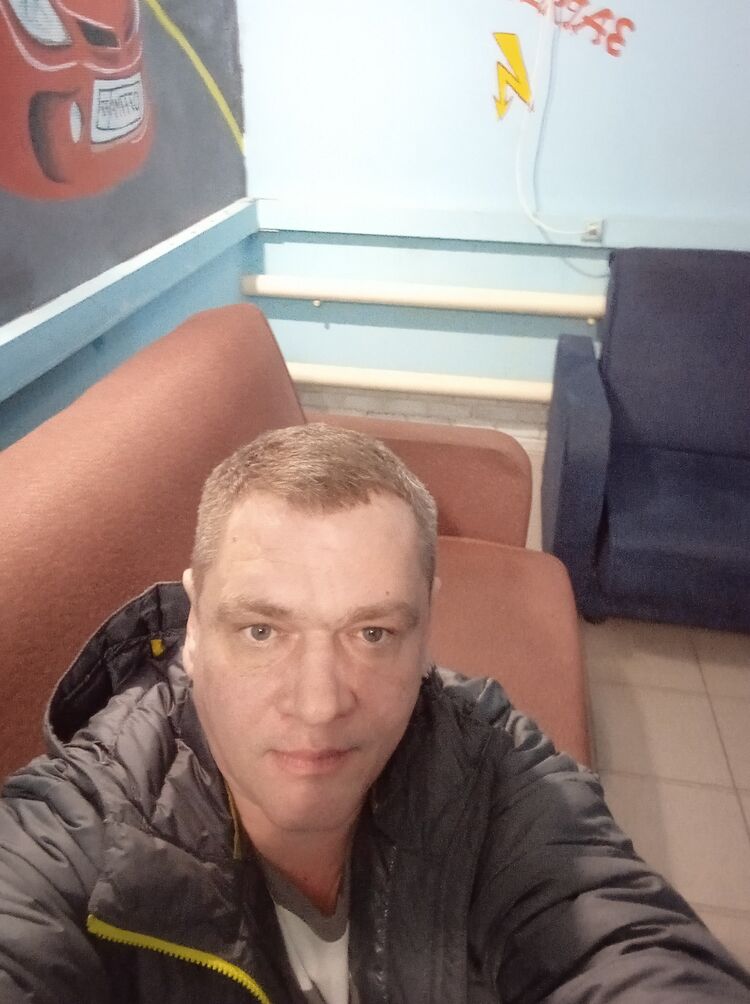  31576437  , 40 ,    