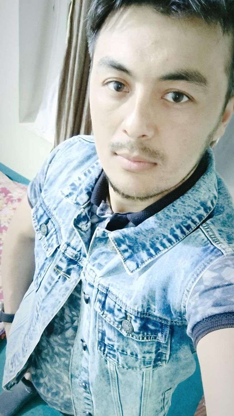  31318427  , 27 ,    