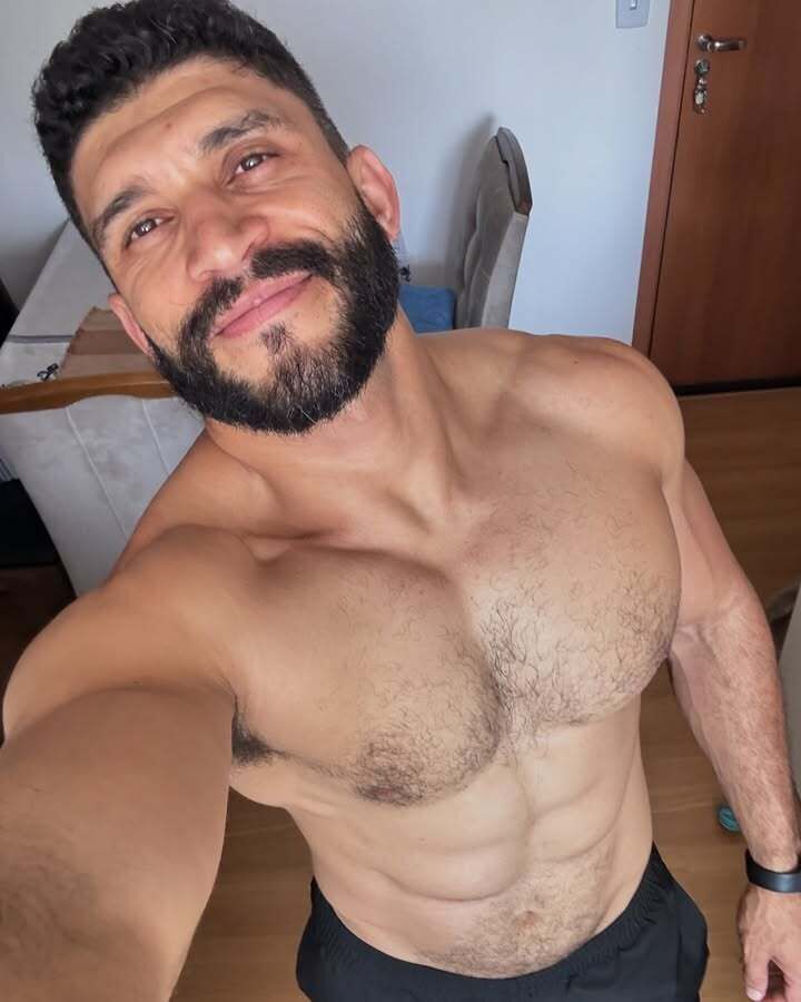  53728007  , 39 ,    Kuta