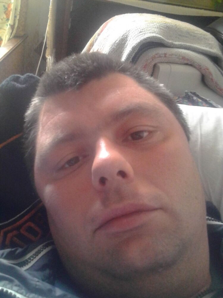  ,   Artem, 41 ,   