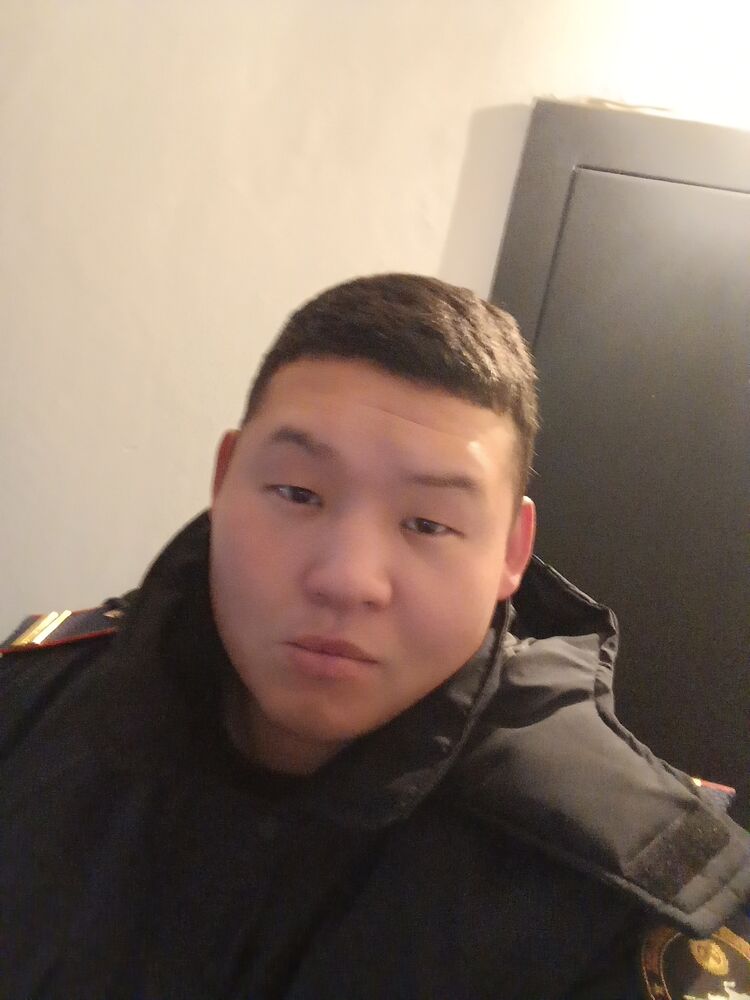  46785527  , 24 ,    