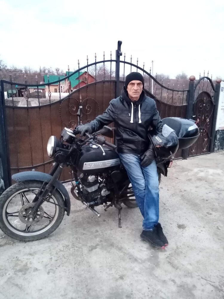  ,   Ion, 57 ,   ,   , c , 