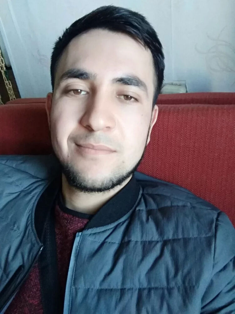  -,   Oybek, 30 ,   ,   