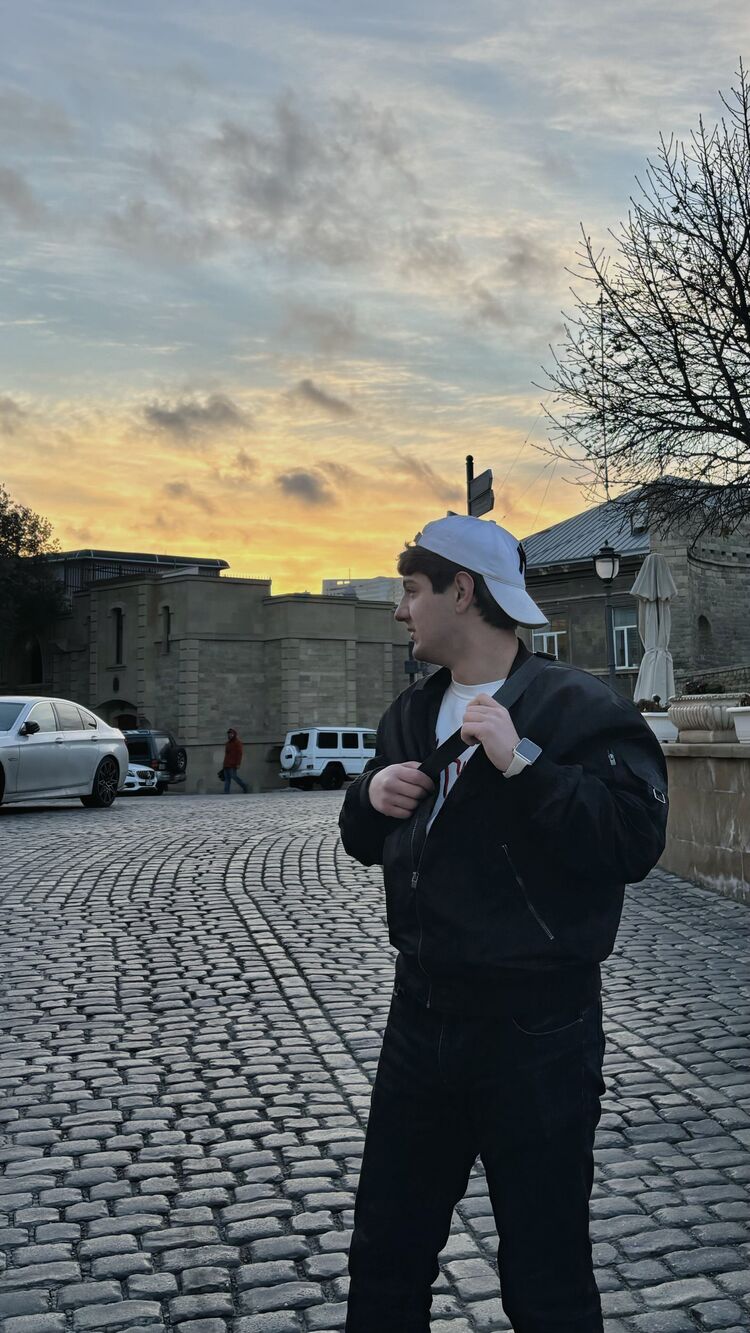  40684087  Elvin, 25 ,    