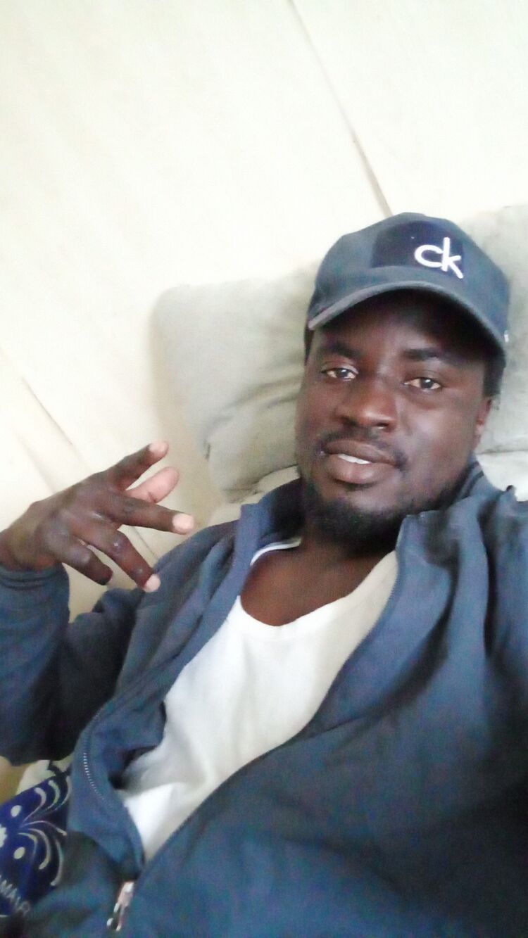  40868887  ABLAYE, 31 ,    