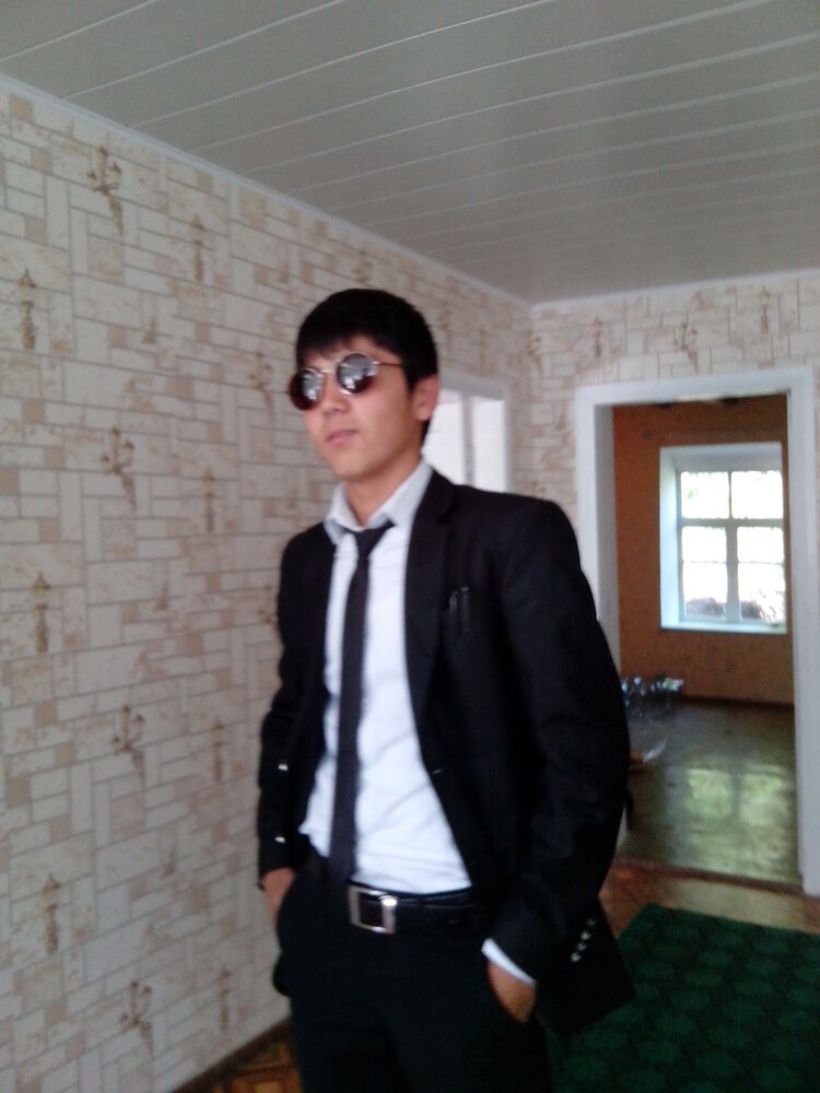  4062027  Ruslan, 32 ,    