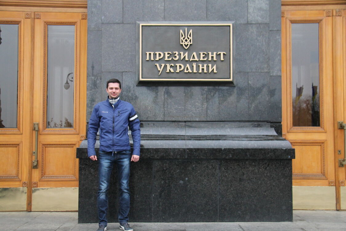  ,   Alexs, 39 ,   