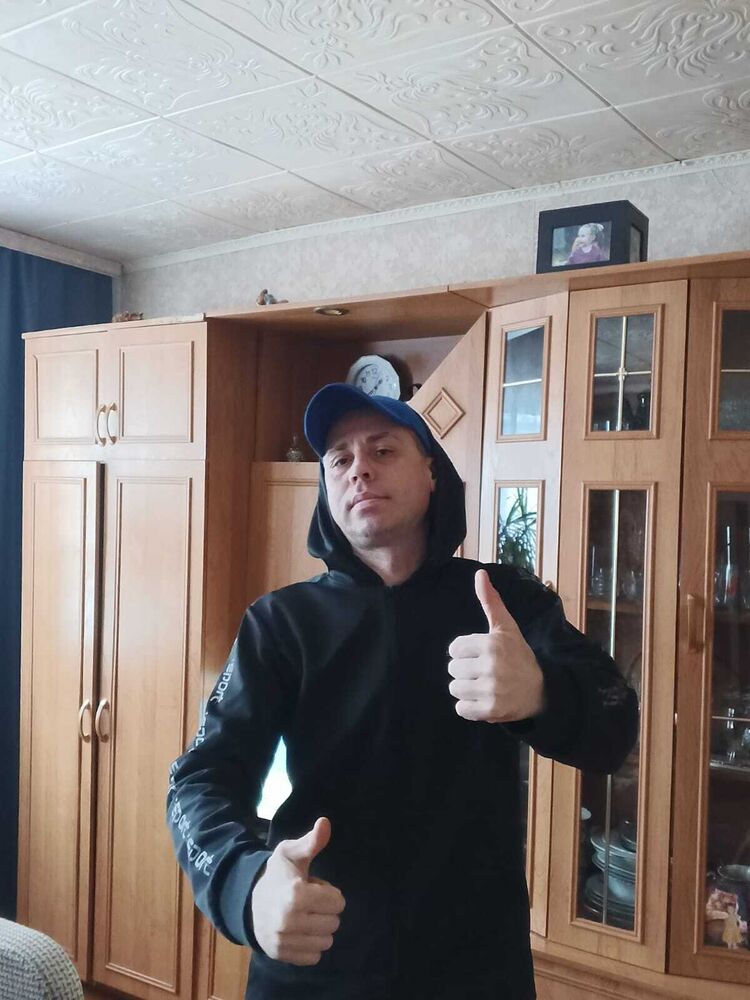  48760807  , 40 ,    