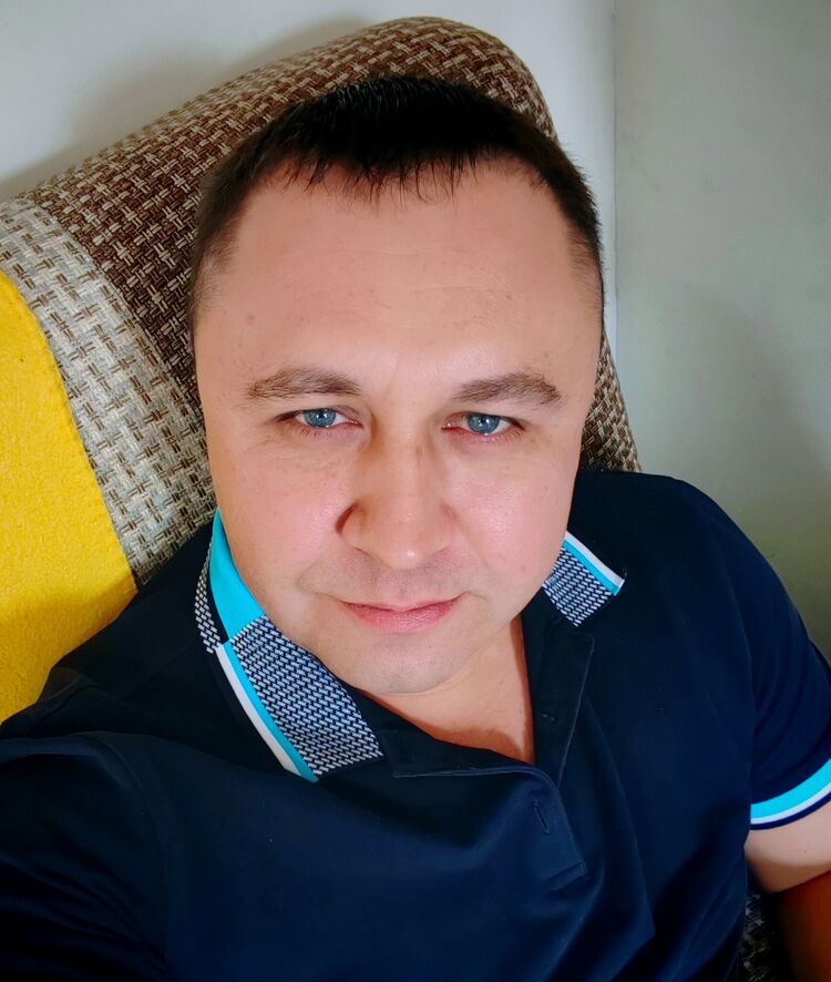  46113277  , 40 ,    