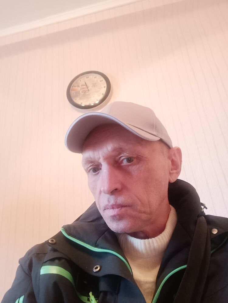  29741537  , 65 ,    