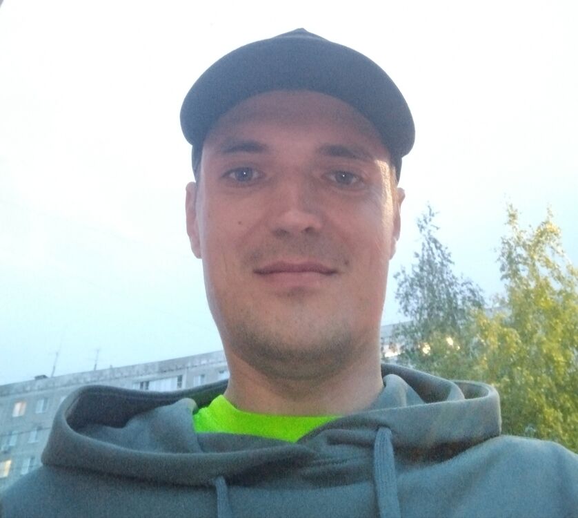  48170937  Anton, 37 ,     