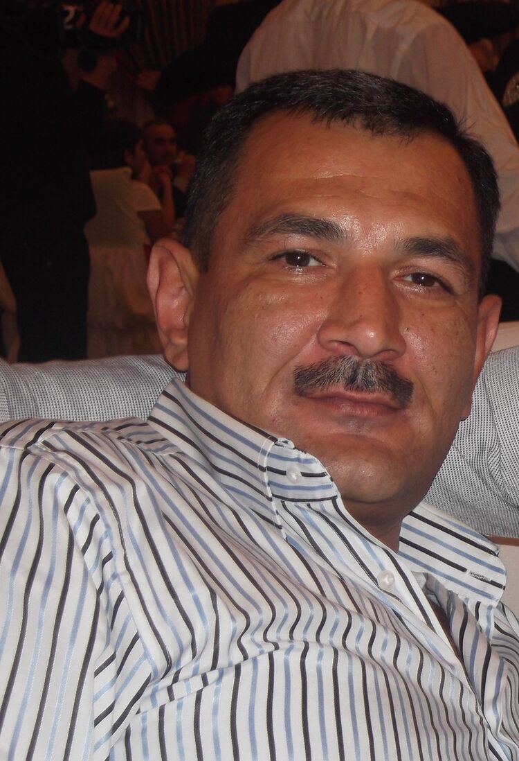  4422457  Sakir, 53 ,    