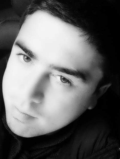  19100677  Rustam, 37 ,    