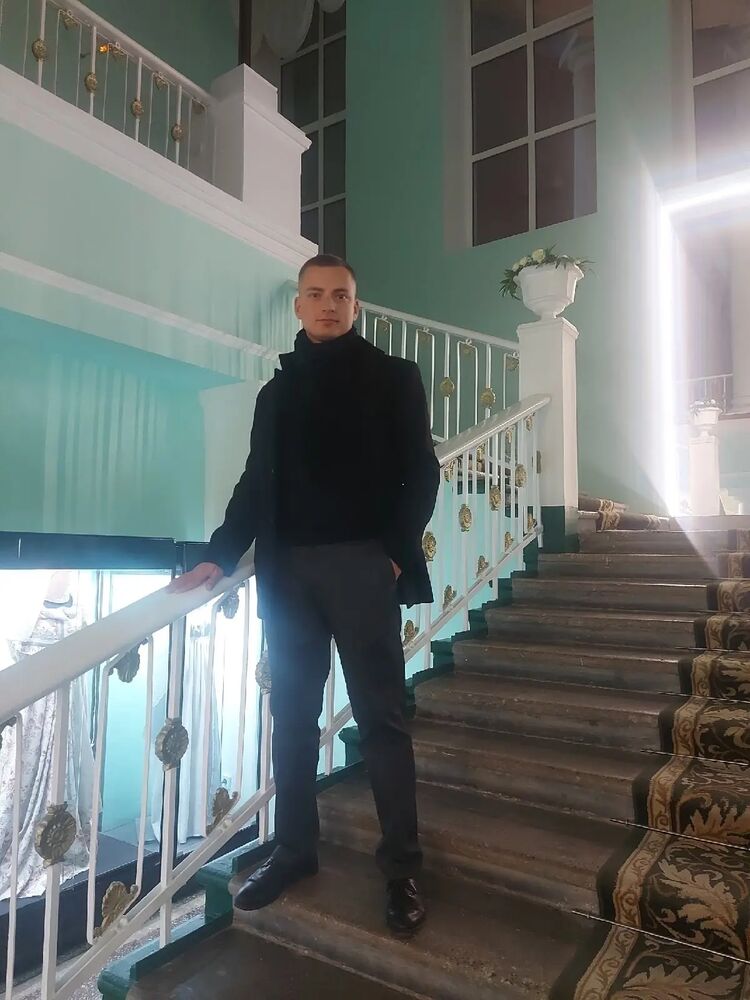  31345157  David, 29 ,    