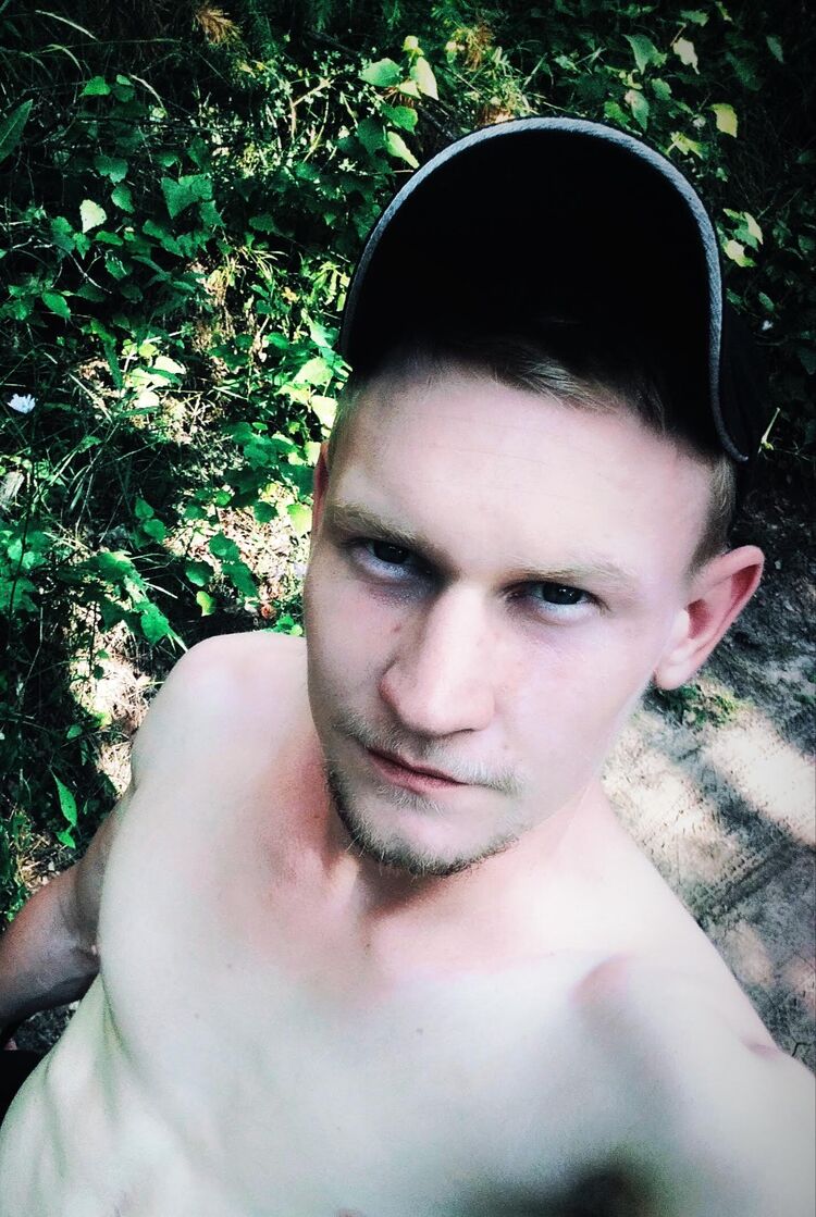  ,   Alexander, 26 ,   ,   , c 