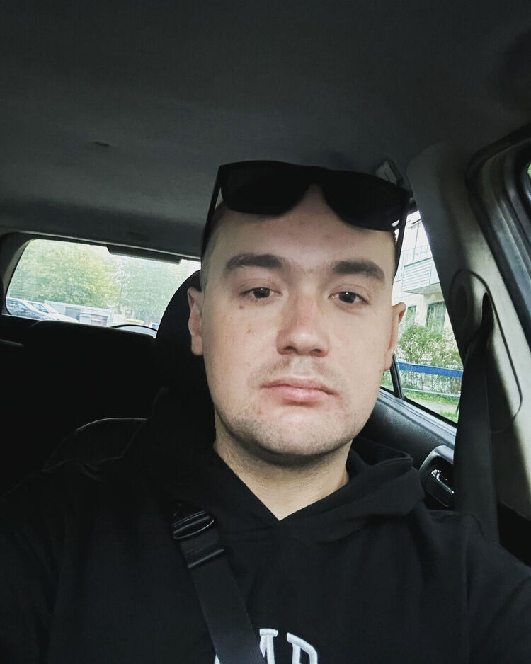  43804957  Maxim, 32 ,    