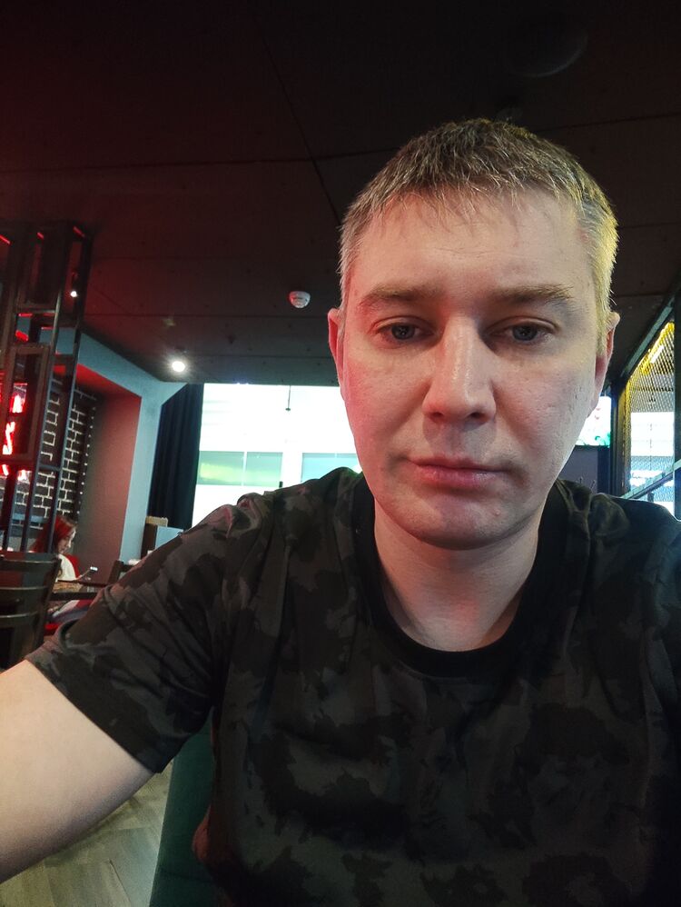  ,   Alek, 38 ,   ,   , c , 