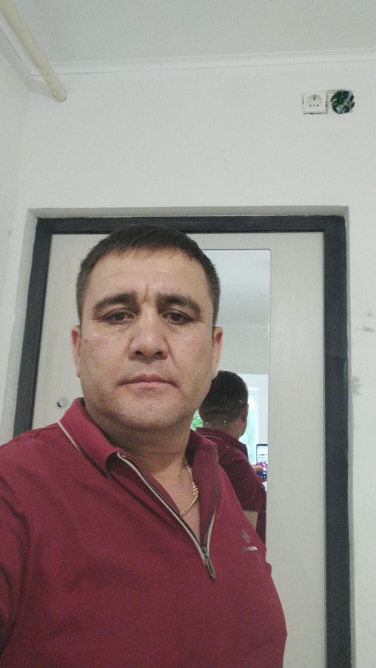  44769327  , 49 ,    