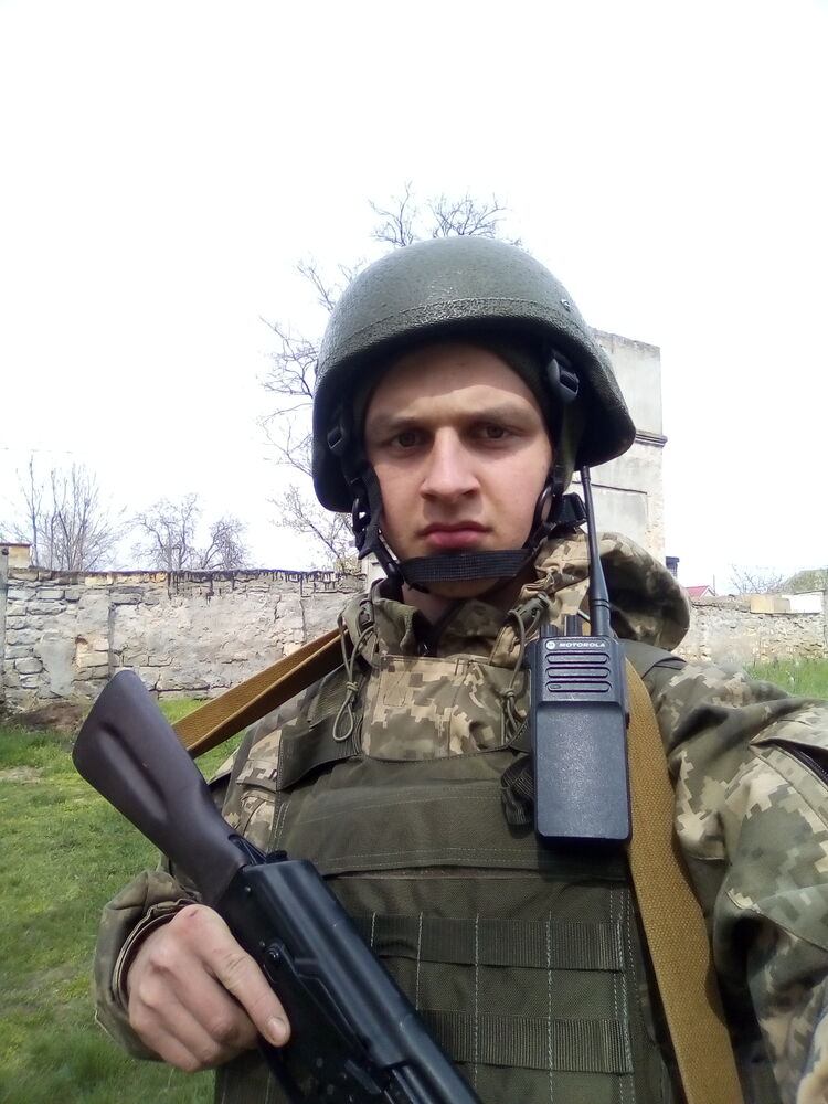  ,   Ivan, 24 ,   ,   