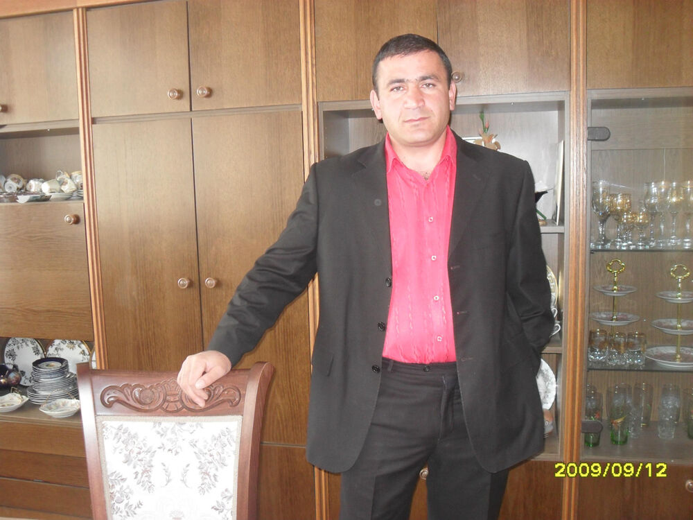  ,   Edmond, 46 ,   ,   
