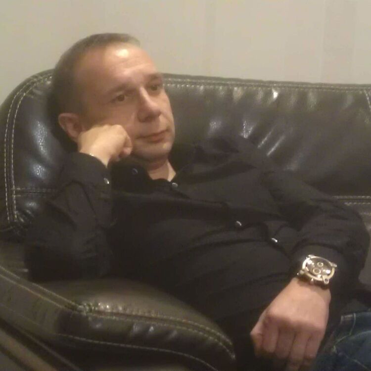 ���� 18301677 ������� ��, 44 ����, ���� ���������� � ���������