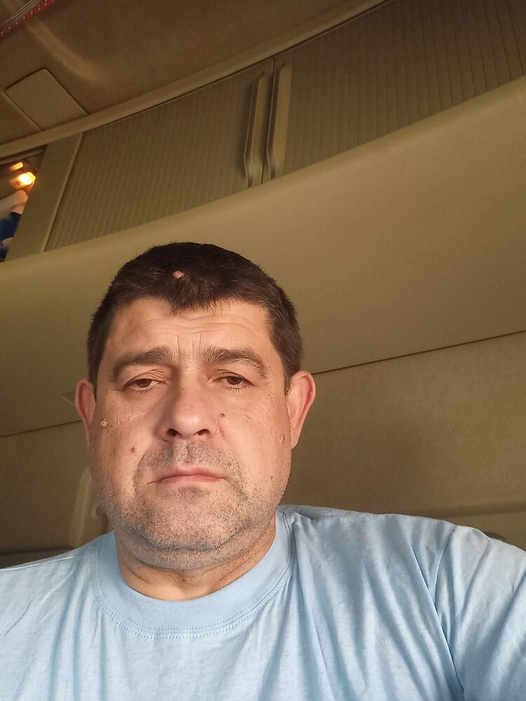 41471317  Eugen, 51 ,    