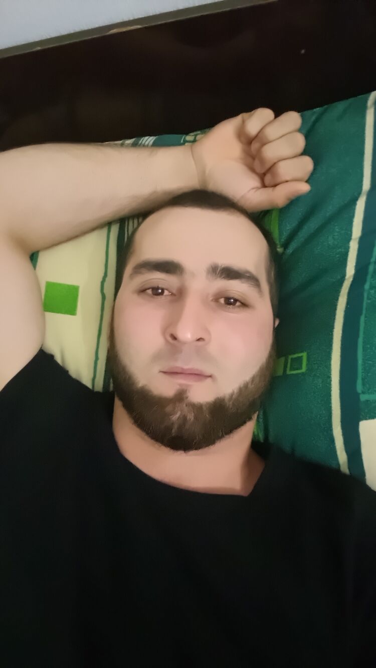  33180267  Firuz, 31 ,    -