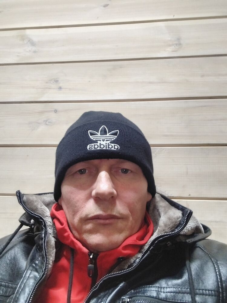  48609677  , 44 ,    
