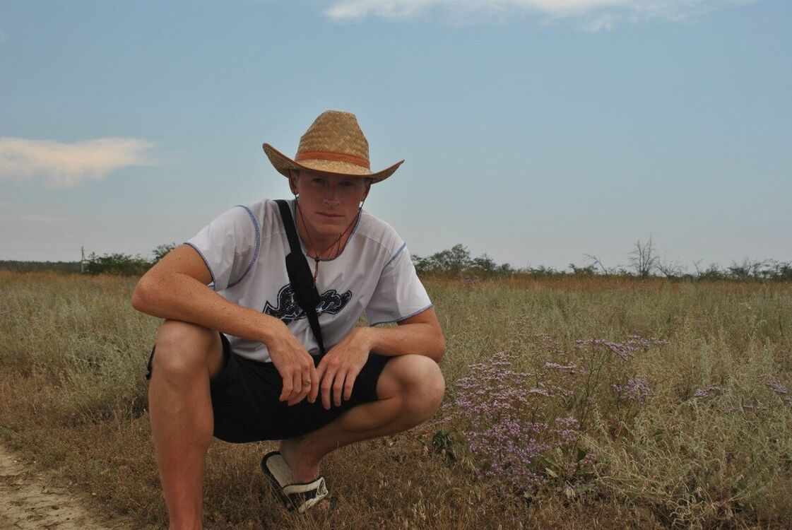  21701167  , 37 ,    -