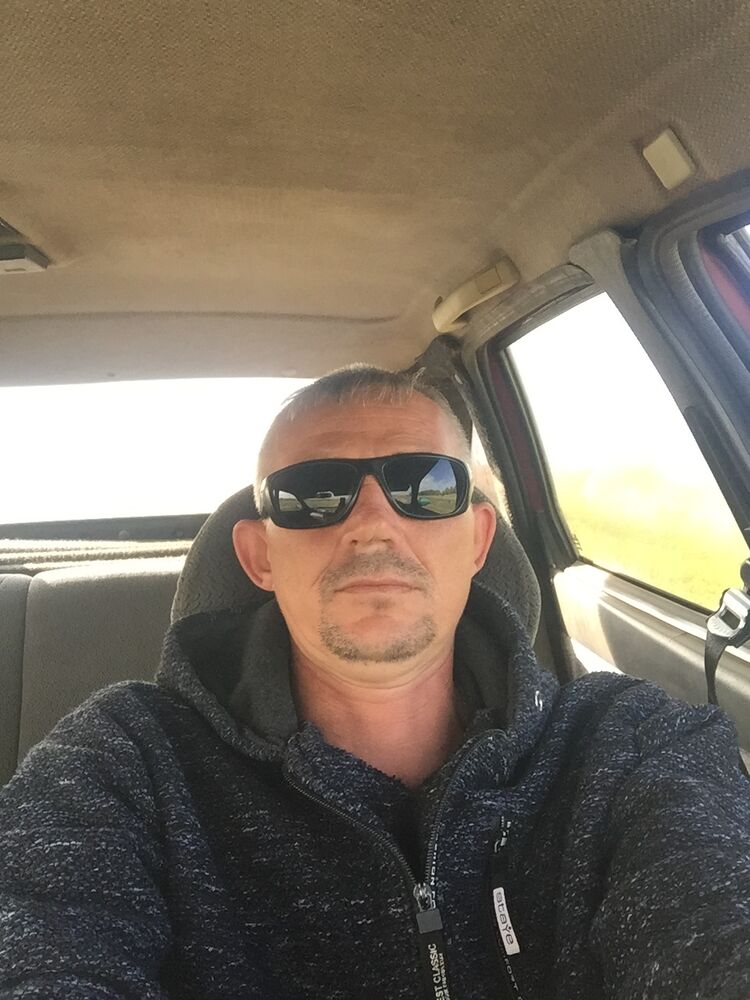  23347257  , 46 ,    