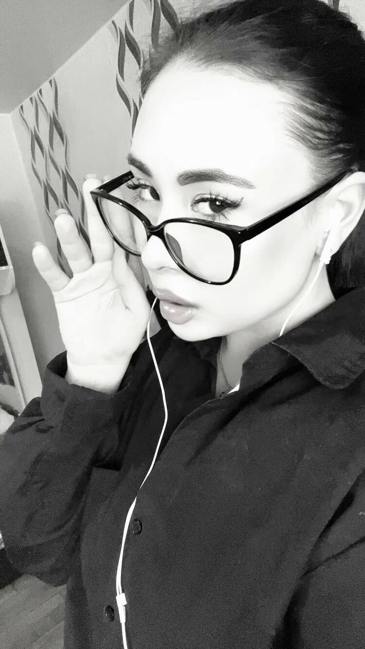 ���������� ������, ���� ������� Lara, 21 ���, ������������ ��� ������, ����� � ���������