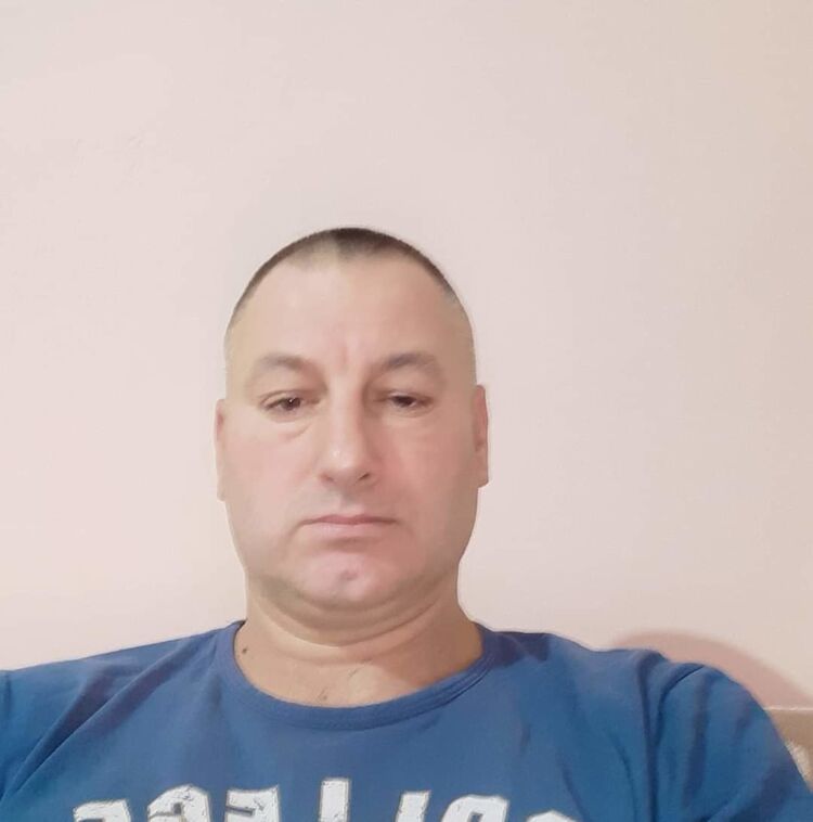  ,   Sergej, 52 ,   ,   , c 