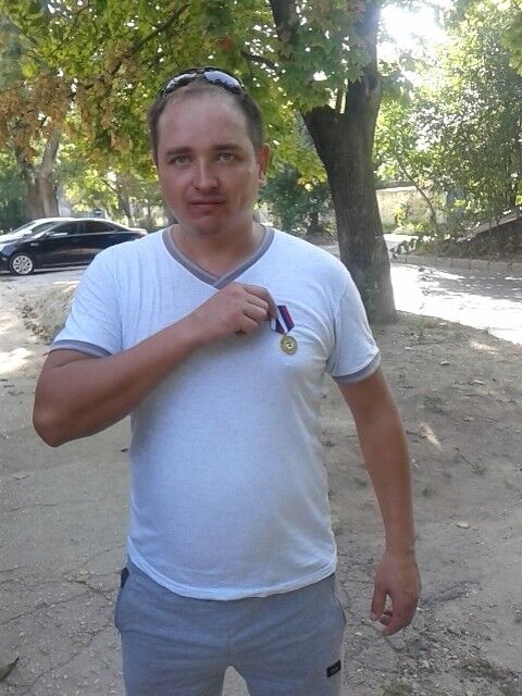 ���� 16571777 ������� ˸���, 39 ���, ���� ���������� � �����������