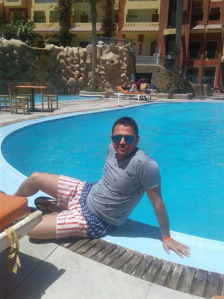  ,   Alaa, 41 ,   ,   