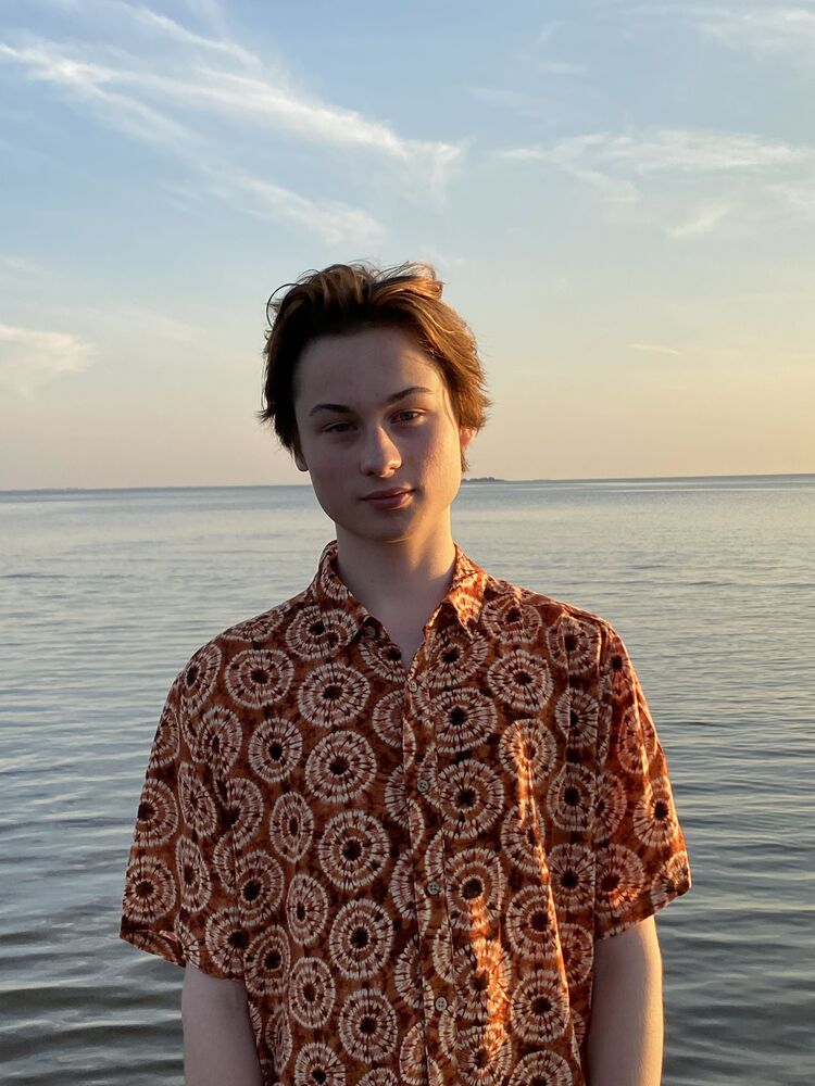  54399067  , 19 ,    -