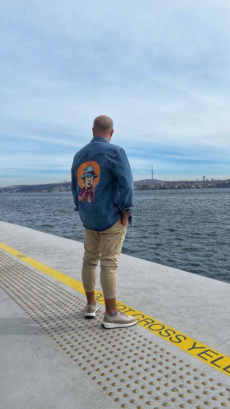  33903077  Kerem, 35 ,    