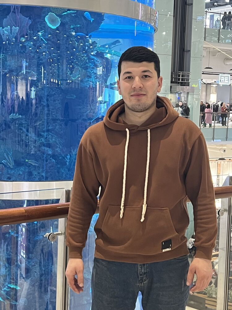  47783307  Umid, 24 ,    