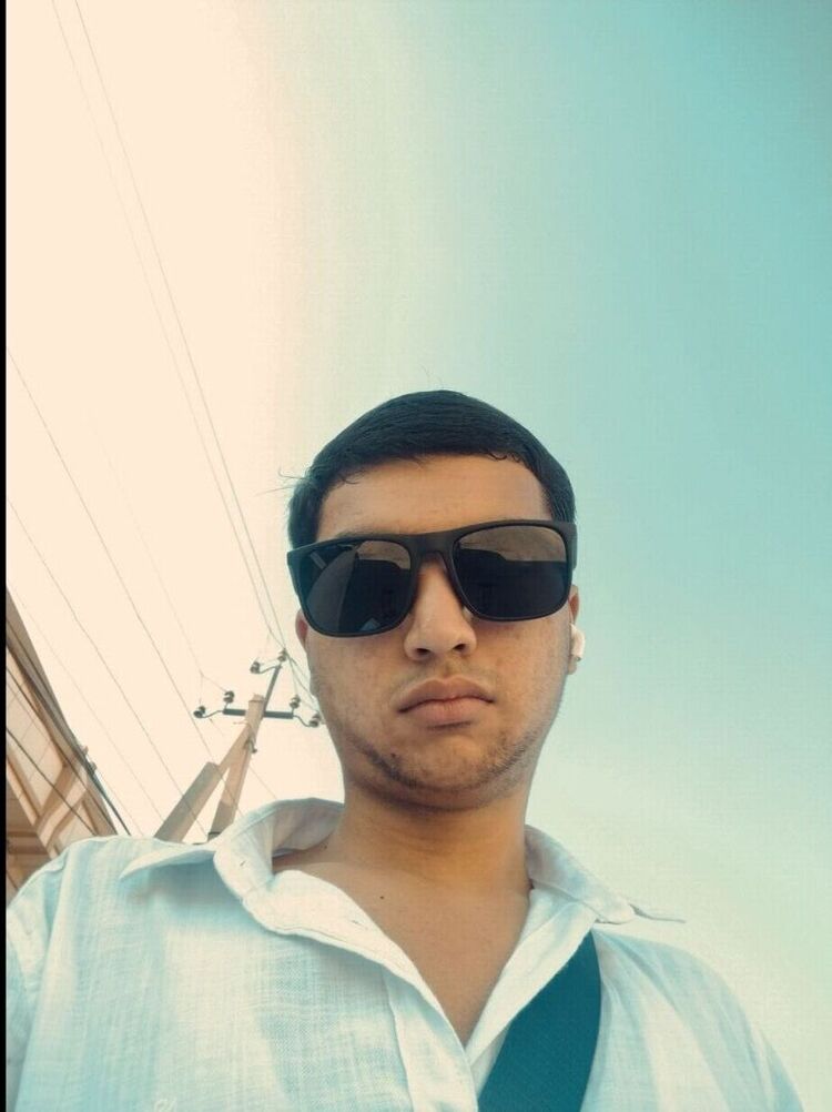 53862157  Muha, 25 ,    