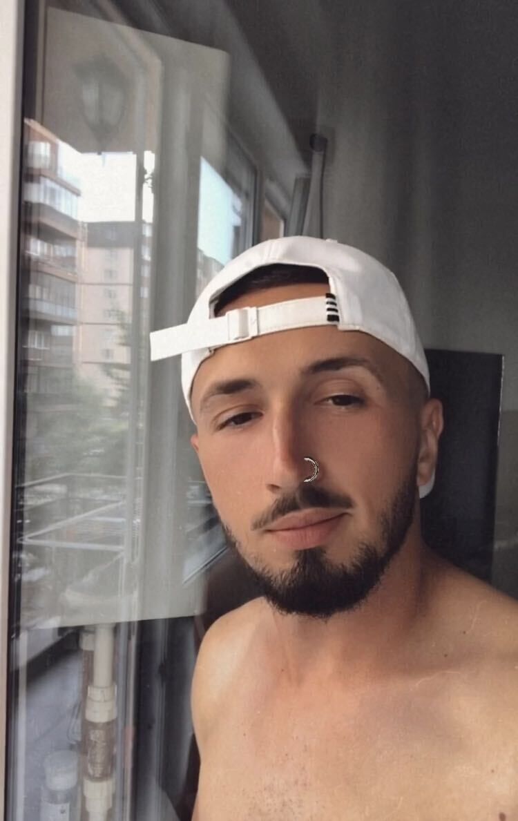  Peris,   Vali, 25 ,   ,   