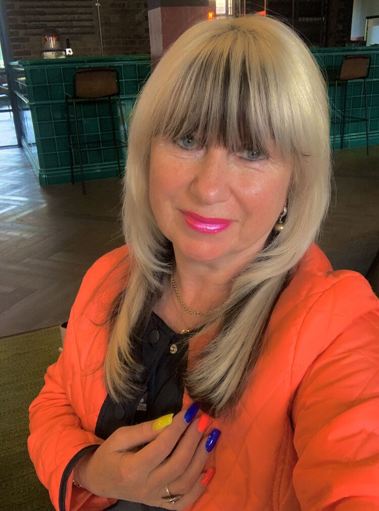  London Colney,   Tianna, 59 ,   ,   