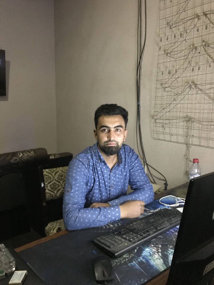  ,   Parviz, 29 ,   ,   