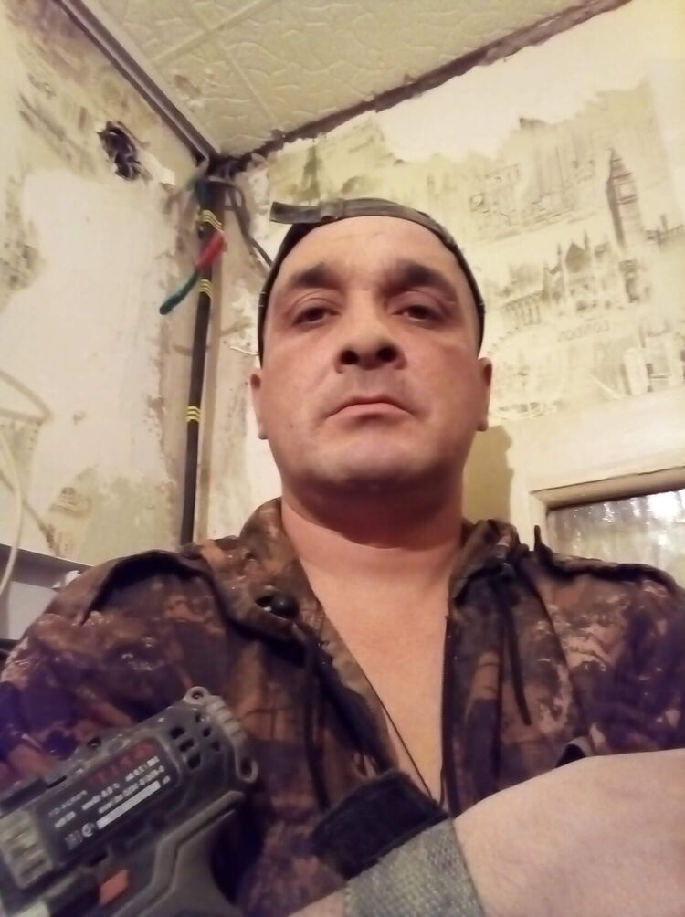  49660657  , 41 ,     