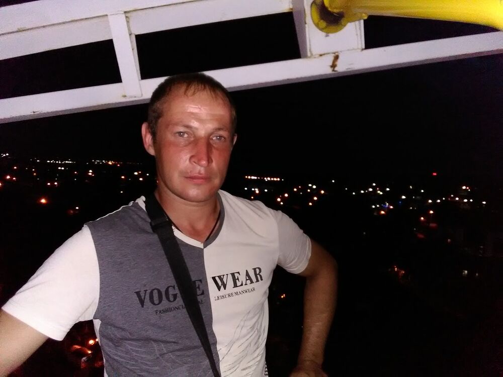  ,   Oleg, 40 ,     , c 