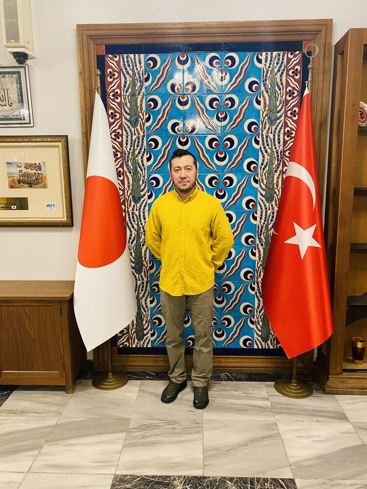  ,   Hasan, 37 ,   ,   