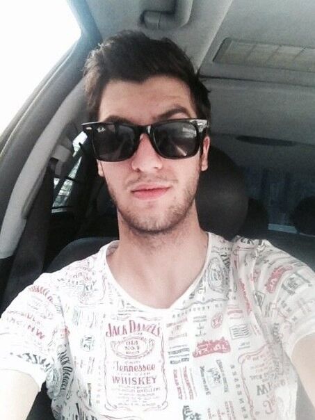  ,   Elmir, 30 ,   