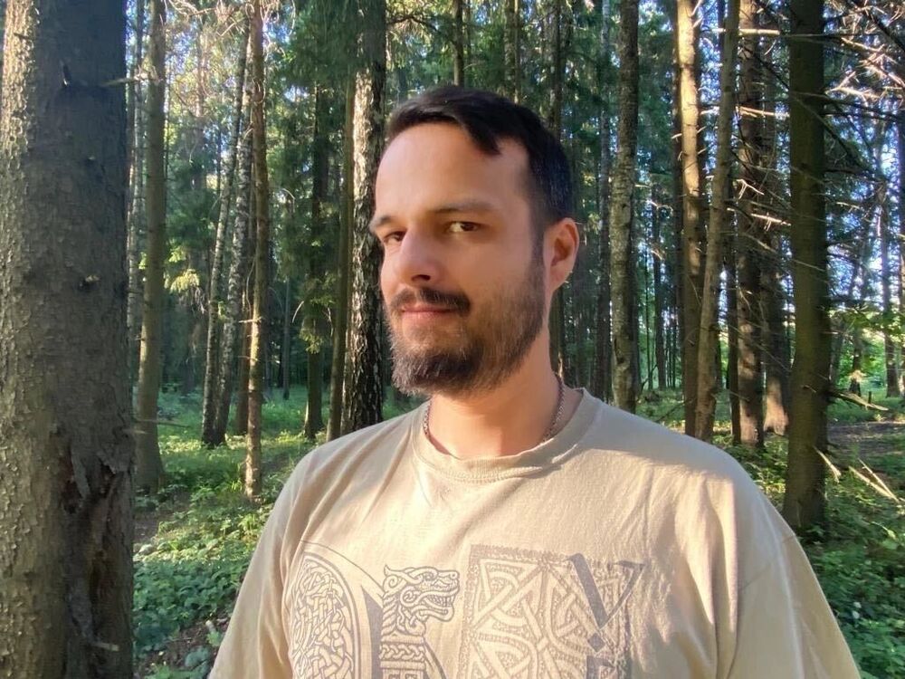  ,   Pavel, 42 ,   ,   , 