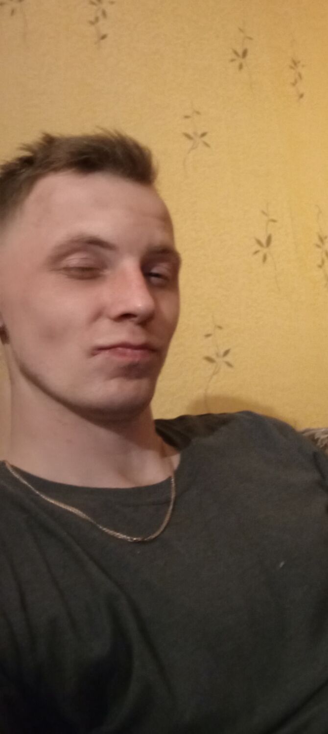 53063567  Viktor, 26 ,    -